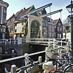 Apartment Prinsenhof # Zes Bergen