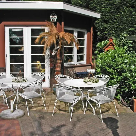 Prinsenhof # Zes * Bergen